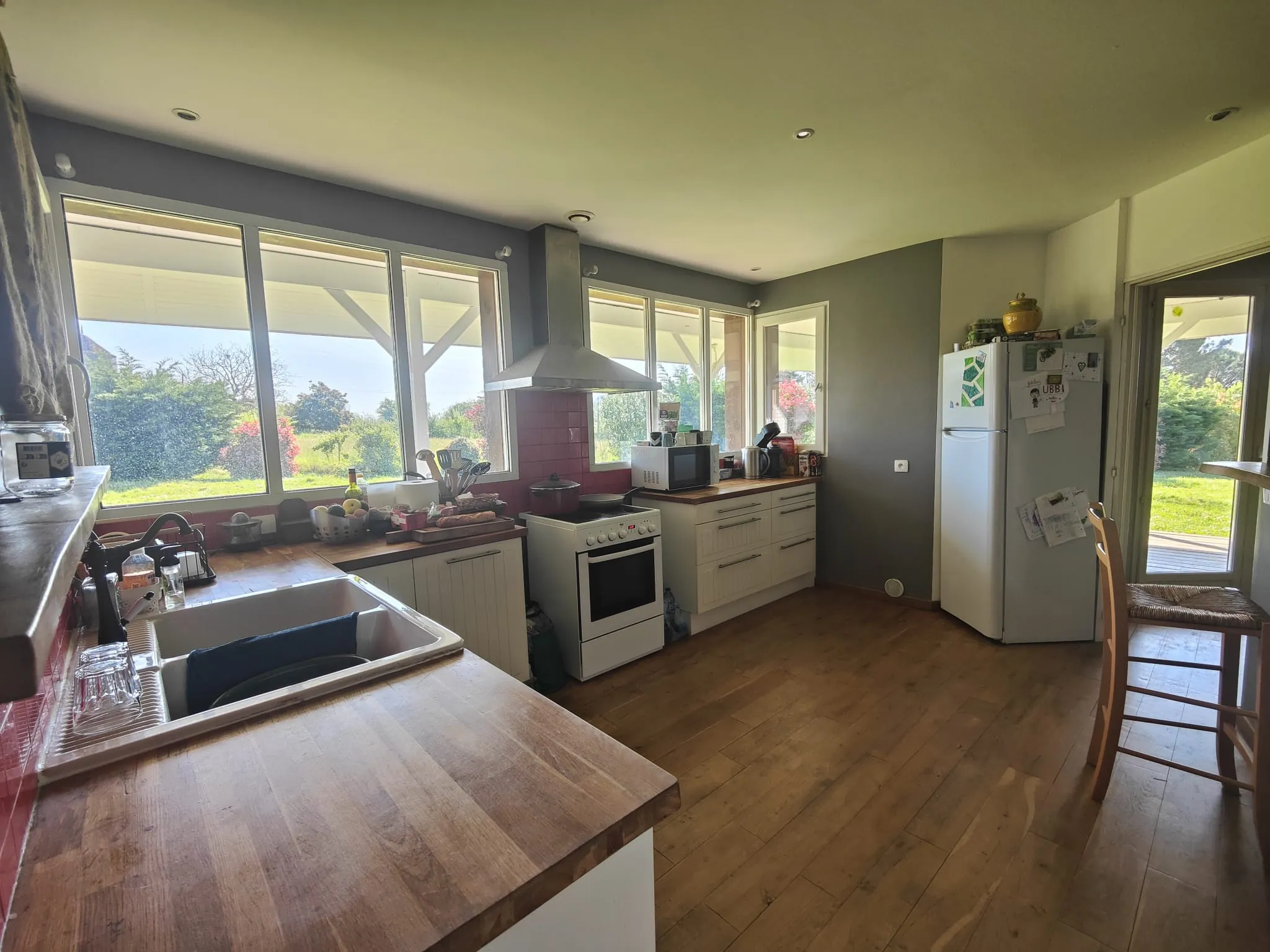 Maison de plain-pied avec garage et jardin à La Réole – 120 m² 