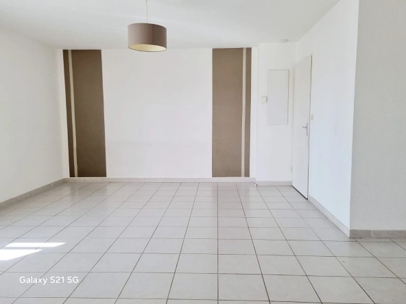 Achat appartement 2 pièces lumineux à Istres - Résidence La Pinède