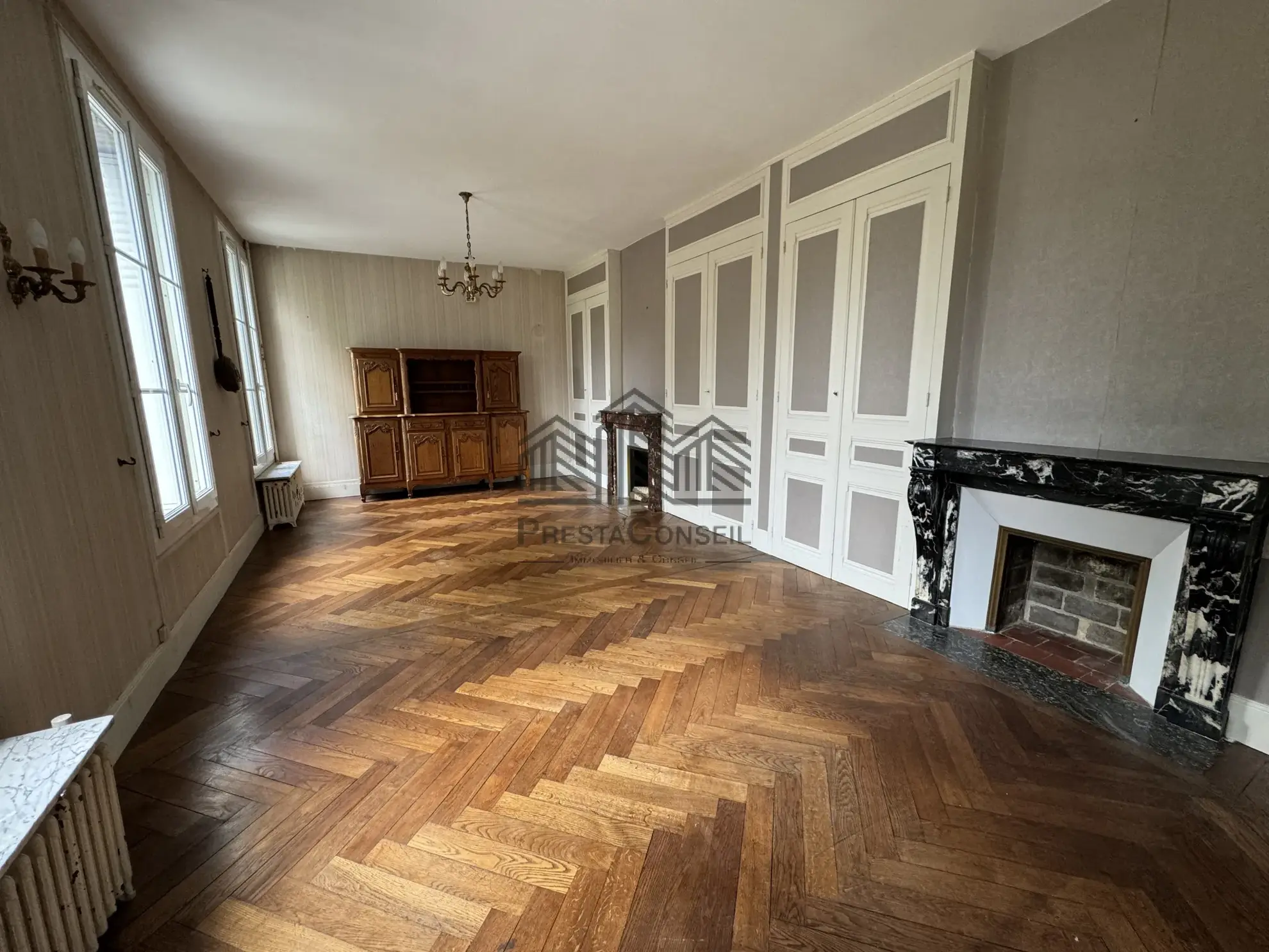 Maison 110 m² à Caudebec-lès-Elbeuf avec jardin et dépendance 