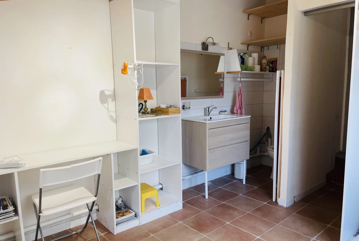 Belle maison avec piscine et annexe à Carcassonne Montlegun, secteur calme et verdoyant 