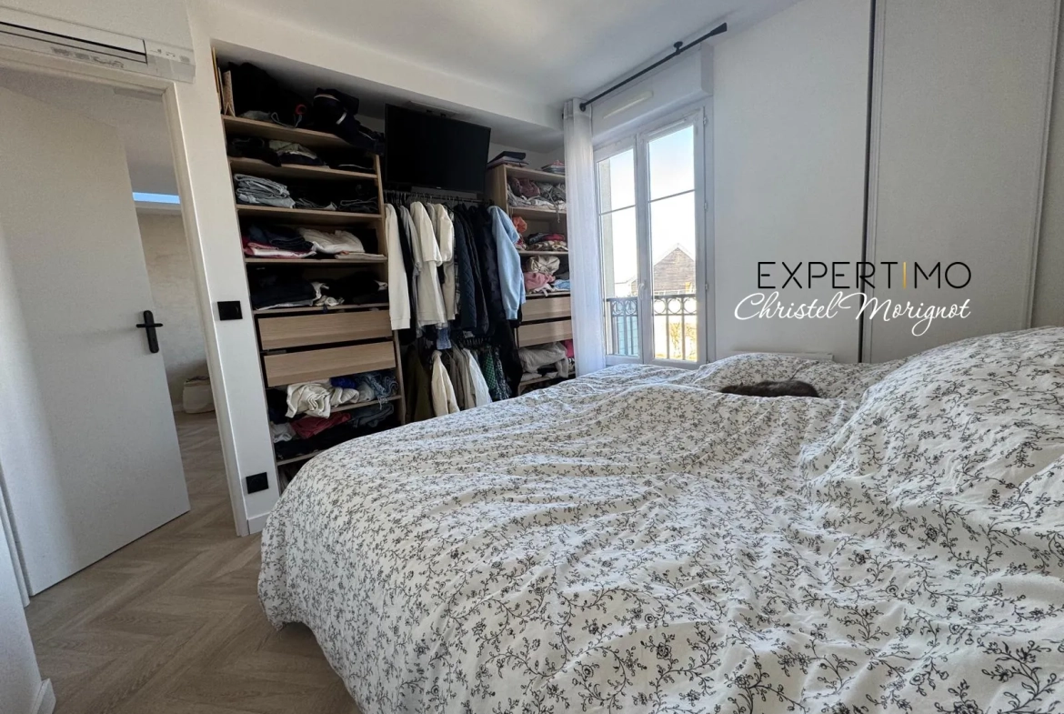 Charmant T2 en centre-ville de Magny-le-Hongre avec parking et balcon 