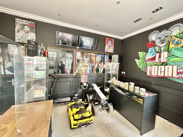 Achat murs commerciaux rénovés de 42 m² à La Seyne-sur-Mer