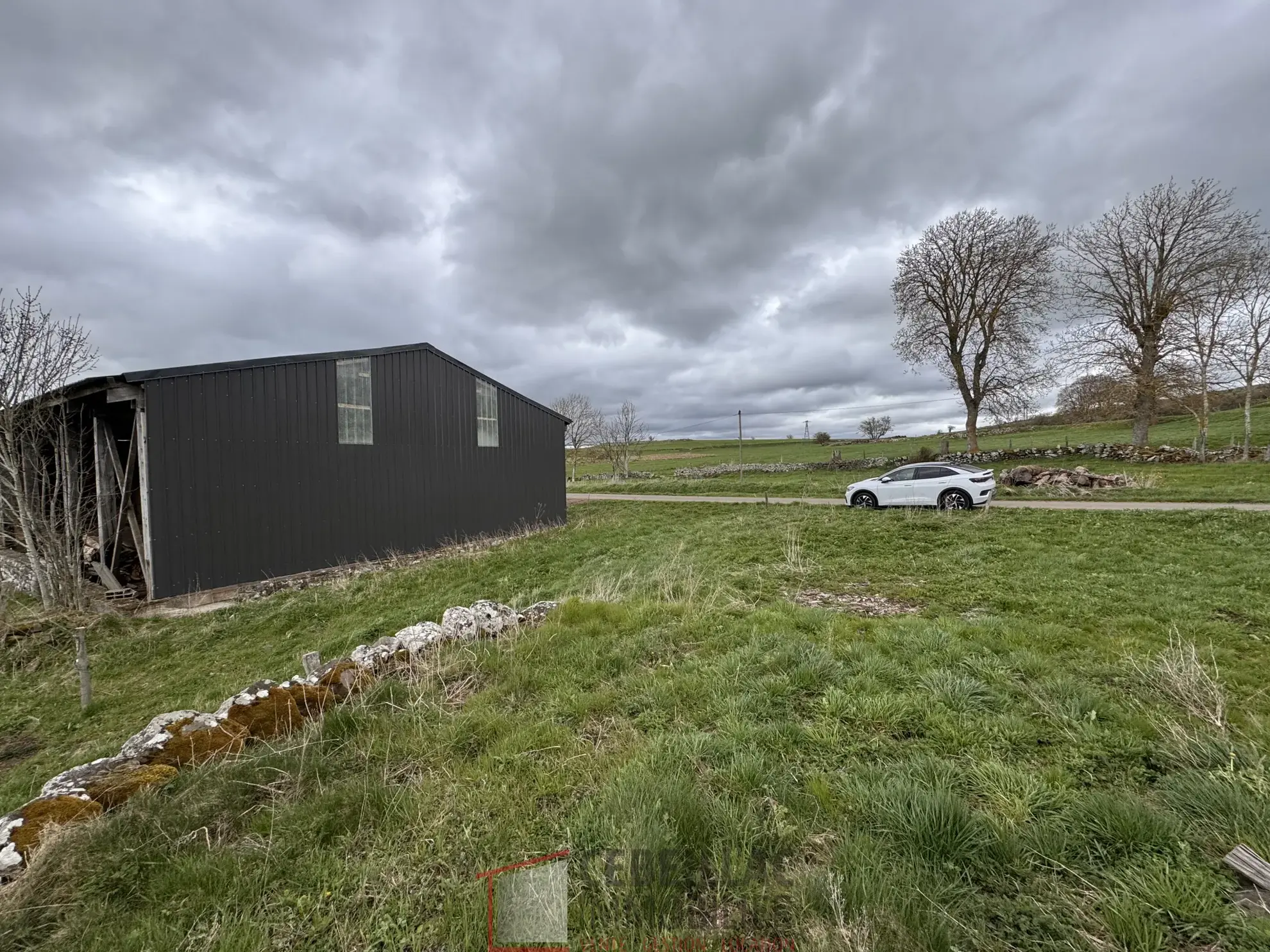 A vendre grange à rénover avec terrain à Saint Flour - 880 m² 