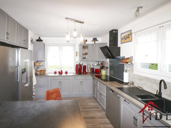Maison de 145 m² avec 3 chambres et jardin à Granges-Aumontzey 