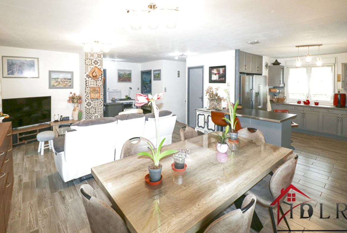 Maison de 145 m² avec 3 chambres et jardin à Granges-Aumontzey 