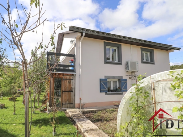 Maison de 145 m² avec 3 chambres et jardin à Granges-Aumontzey 