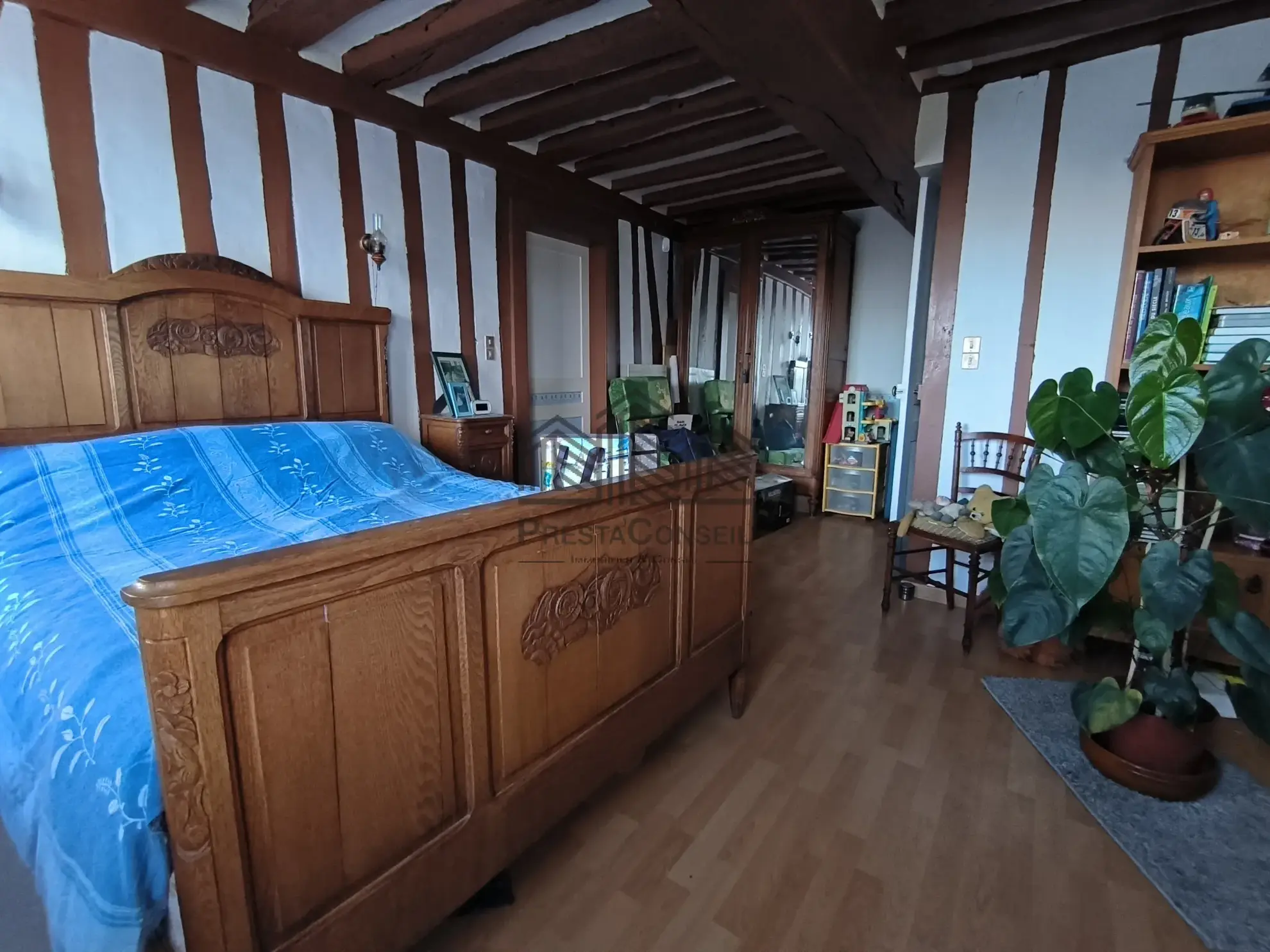 Maison à vendre à Orival – Viager occupé avec jardin de 1200 m² 