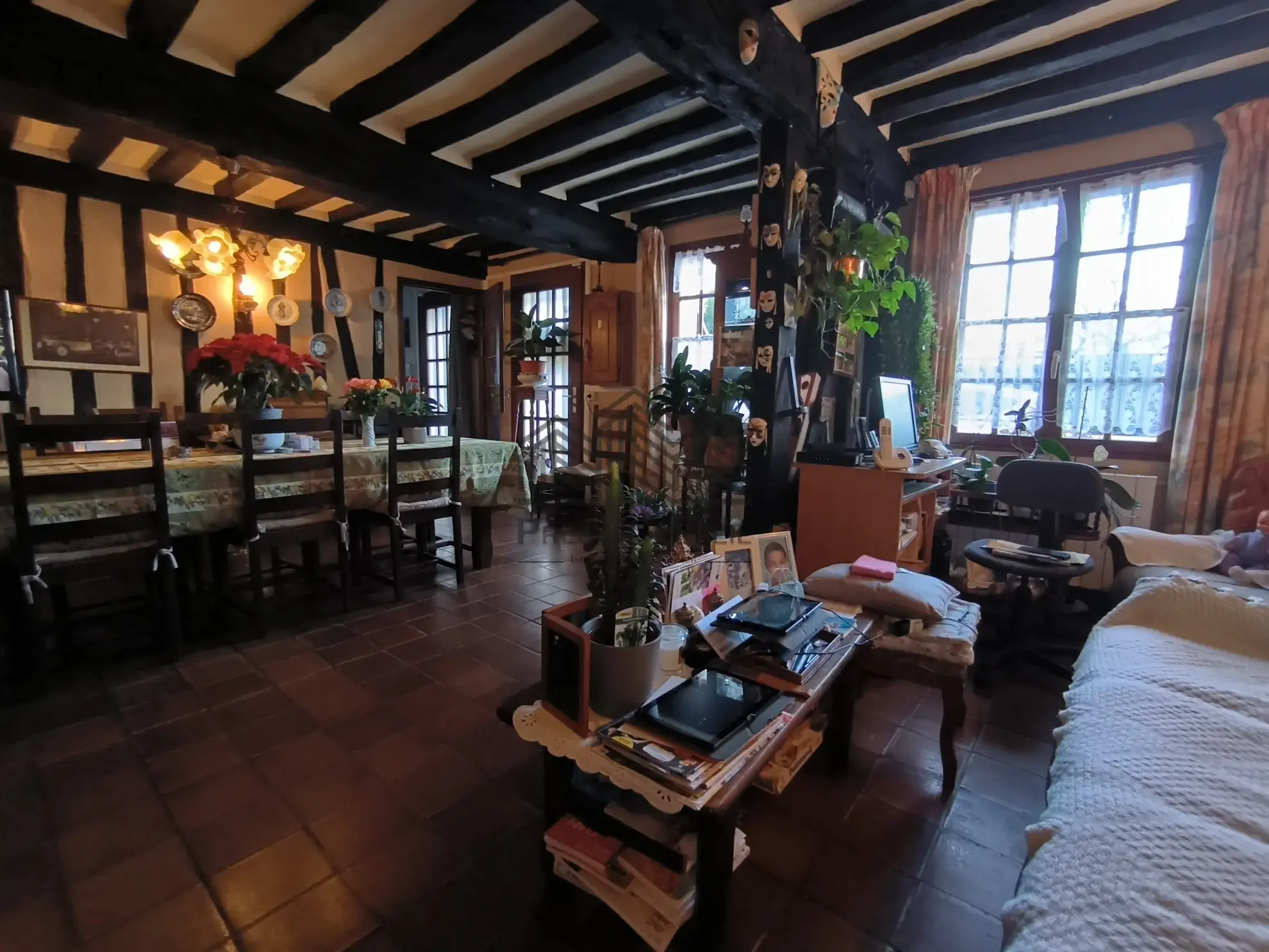 Maison à vendre à Orival – Viager occupé avec jardin de 1200 m² 