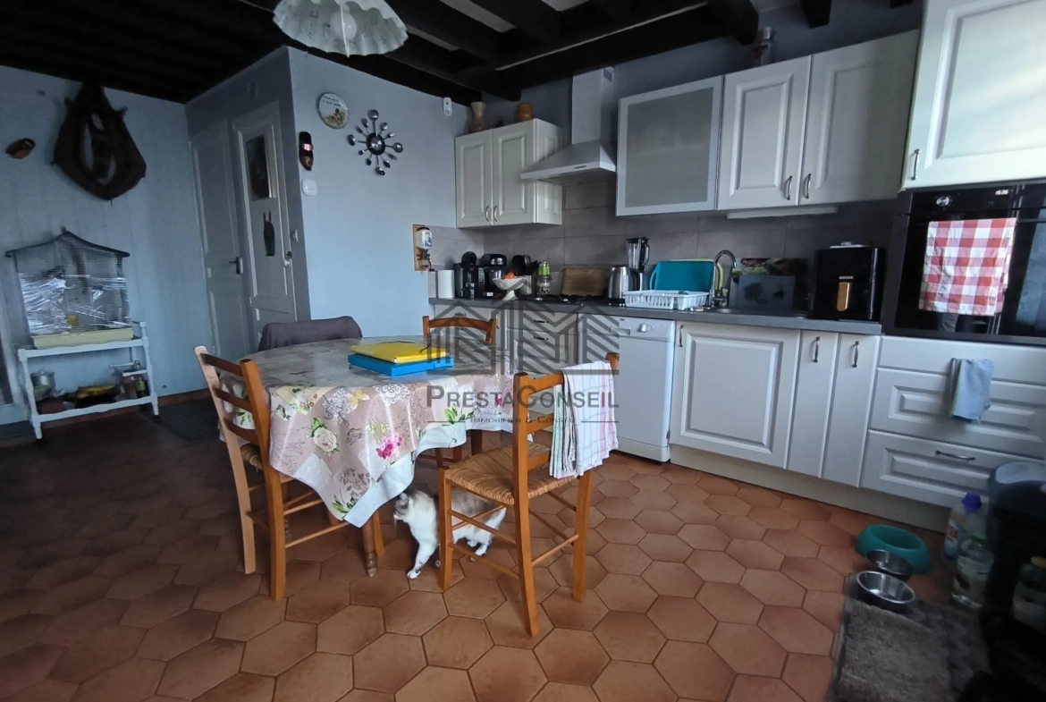 Maison à vendre à Orival – Viager occupé avec jardin de 1200 m² 