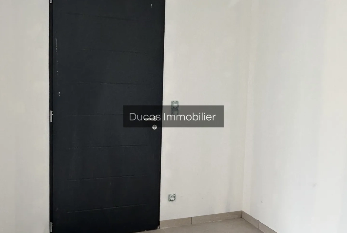 Maison neuve à vendre à Sainte Bazeille proche Marmande, 3 chambres, terrasse, jardin 