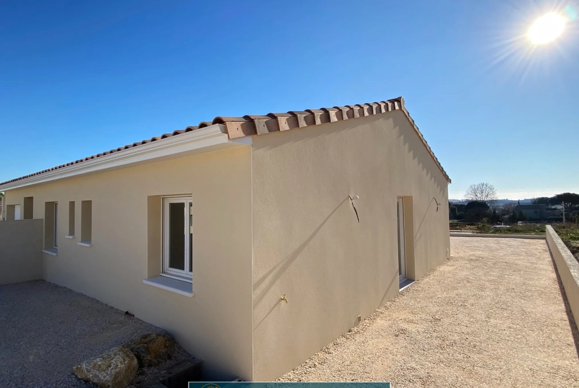 Villa neuve de 98 m² avec garage à Pouzolles - Terrasse et jardin piscinable 