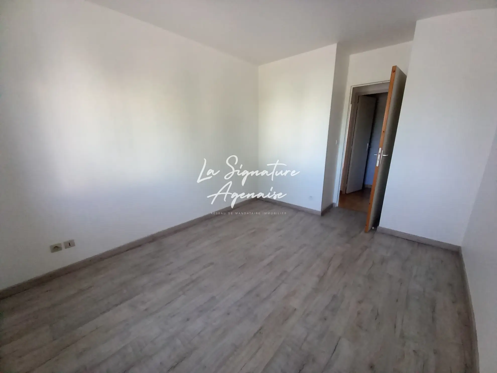Appartement T2 avec garage au Passage, 58 m², proche commodités 