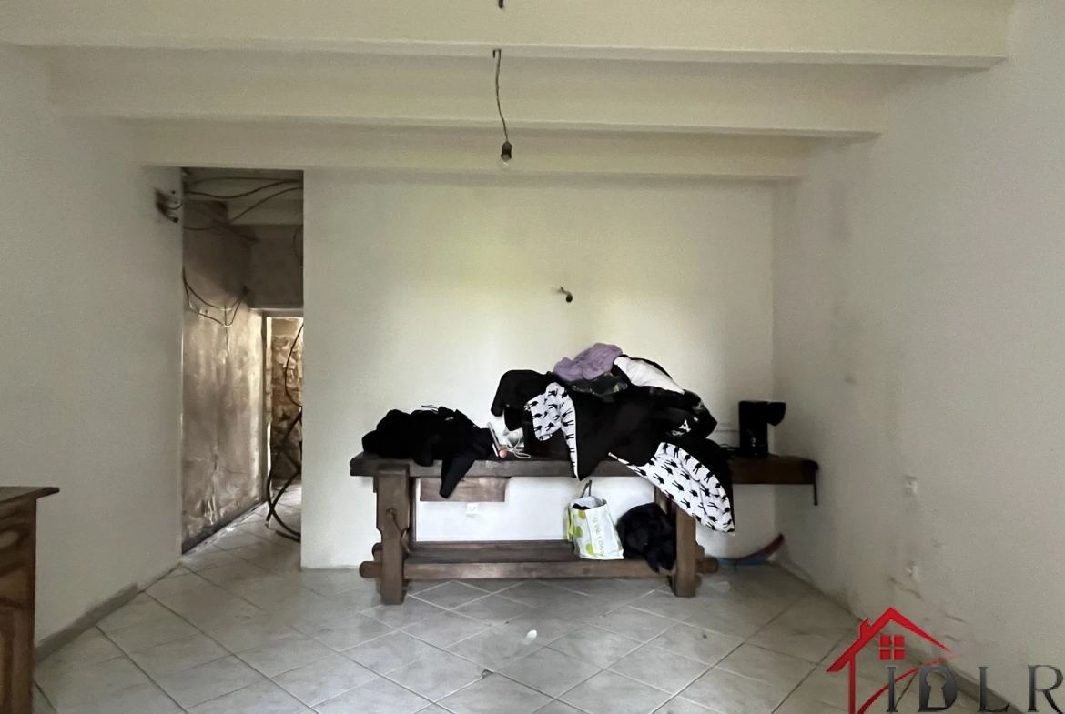 Maison à rénover à Damrémont avec potentiel important et terrain accessible 