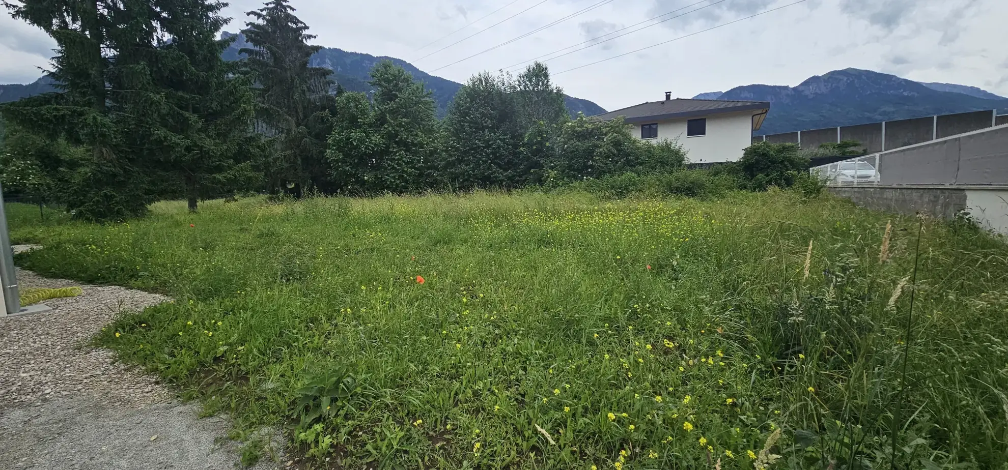 Terrain à bâtir de 778 m² à Saint-Pierre-en-Faucigny avec permis de construire accepté 