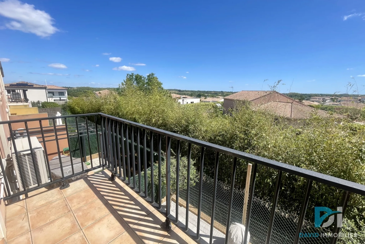 Villa T4 à Servian avec 3 chambres, terrasse et garage - environnement calme 