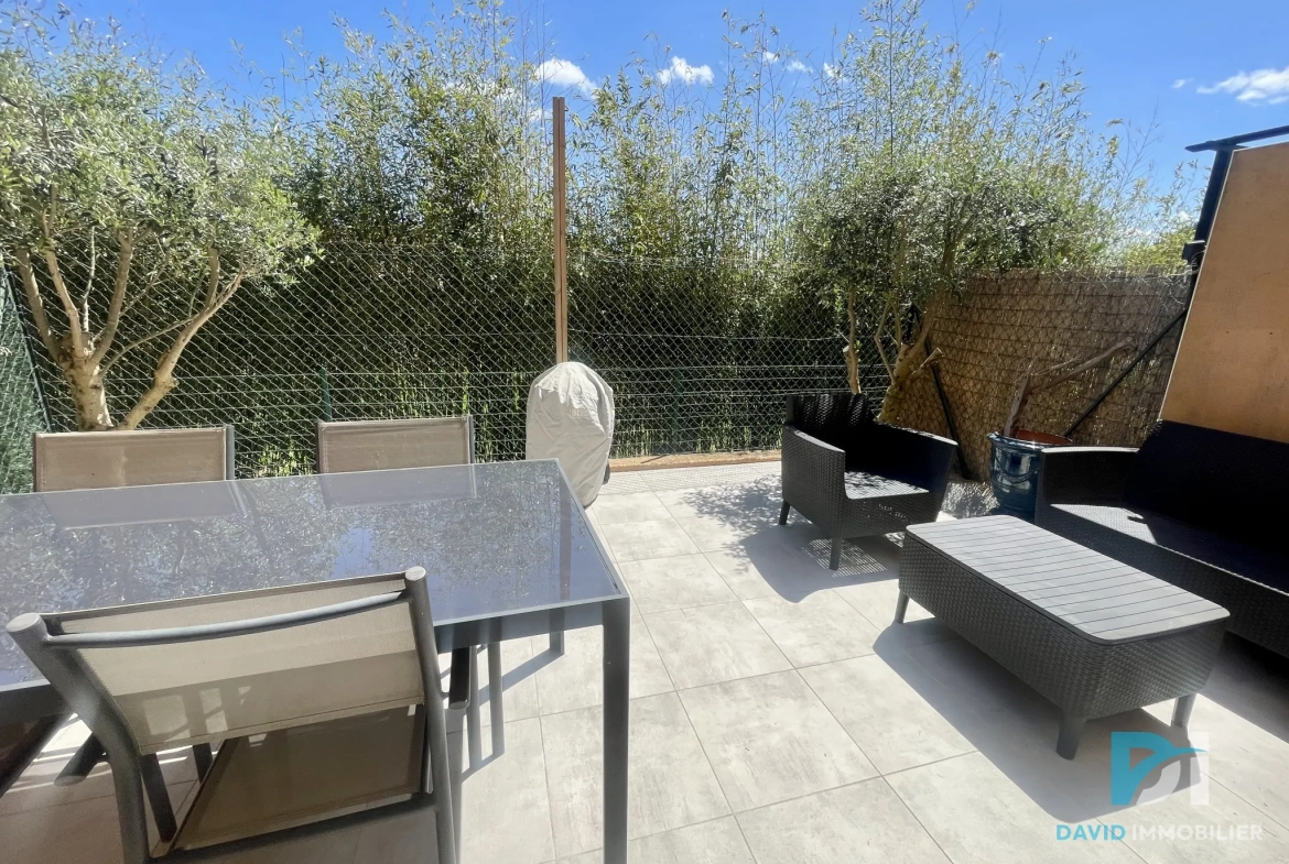 Villa T4 à Servian avec 3 chambres, terrasse et garage - environnement calme 