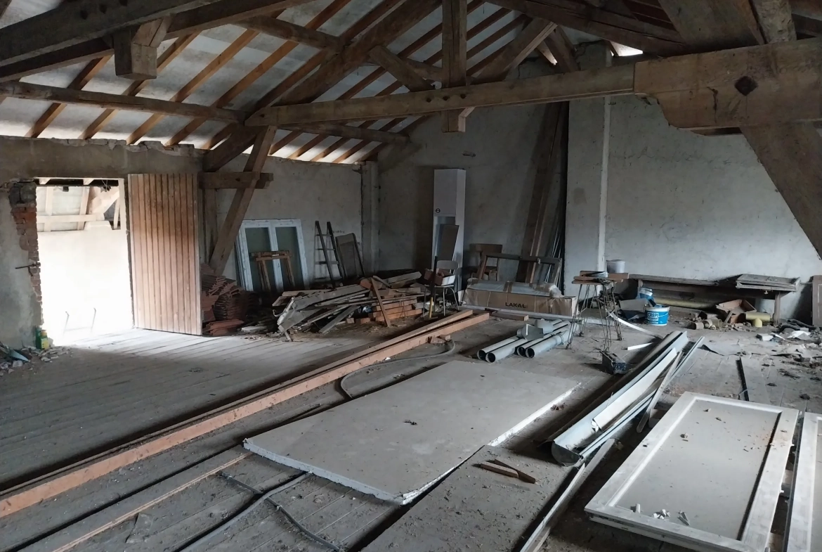 Immeuble de rapport à Bouxières sous Froidmont avec potentiel d'évolution 