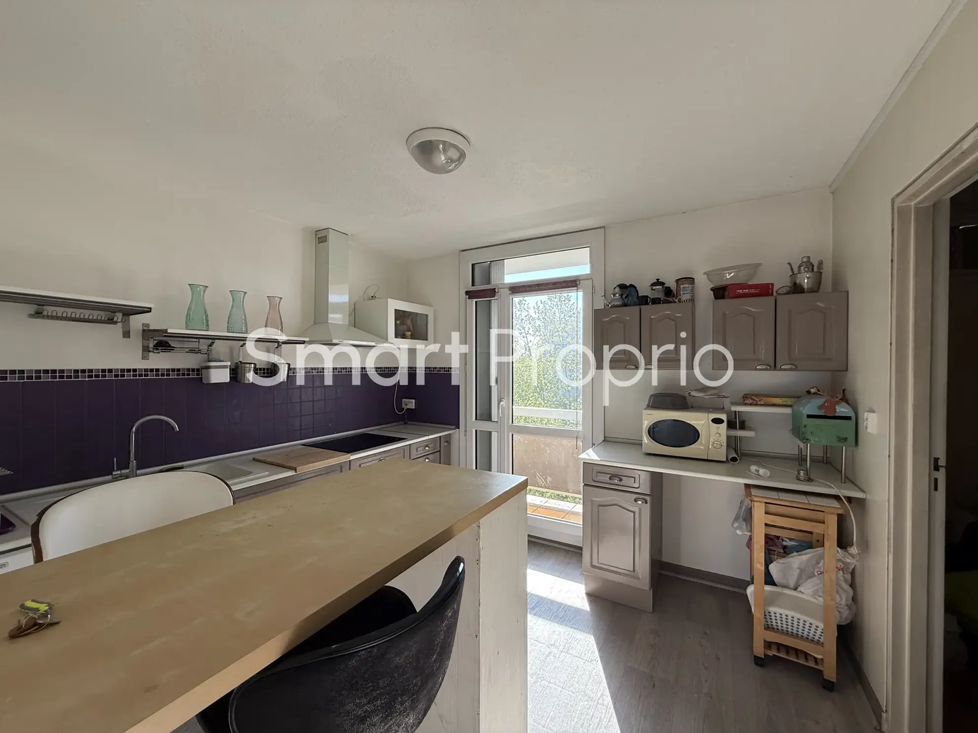 Appartement traversant de 82 m² avec balcon à Lormont 