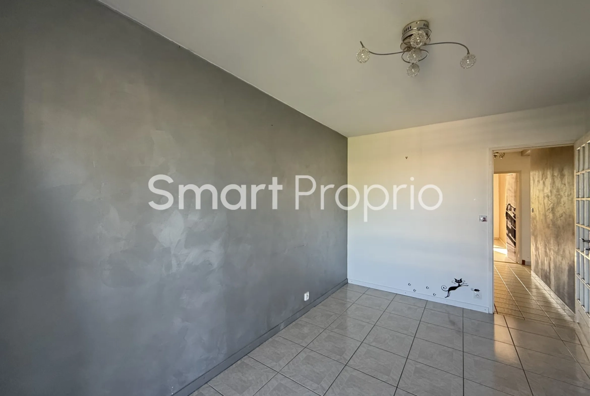 Appartement traversant de 82 m² avec balcon à Lormont 
