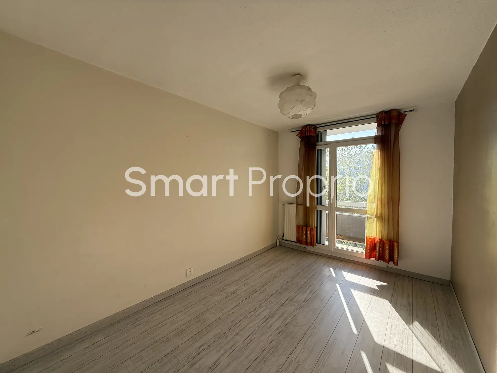 Appartement traversant de 82 m² avec balcon à Lormont 