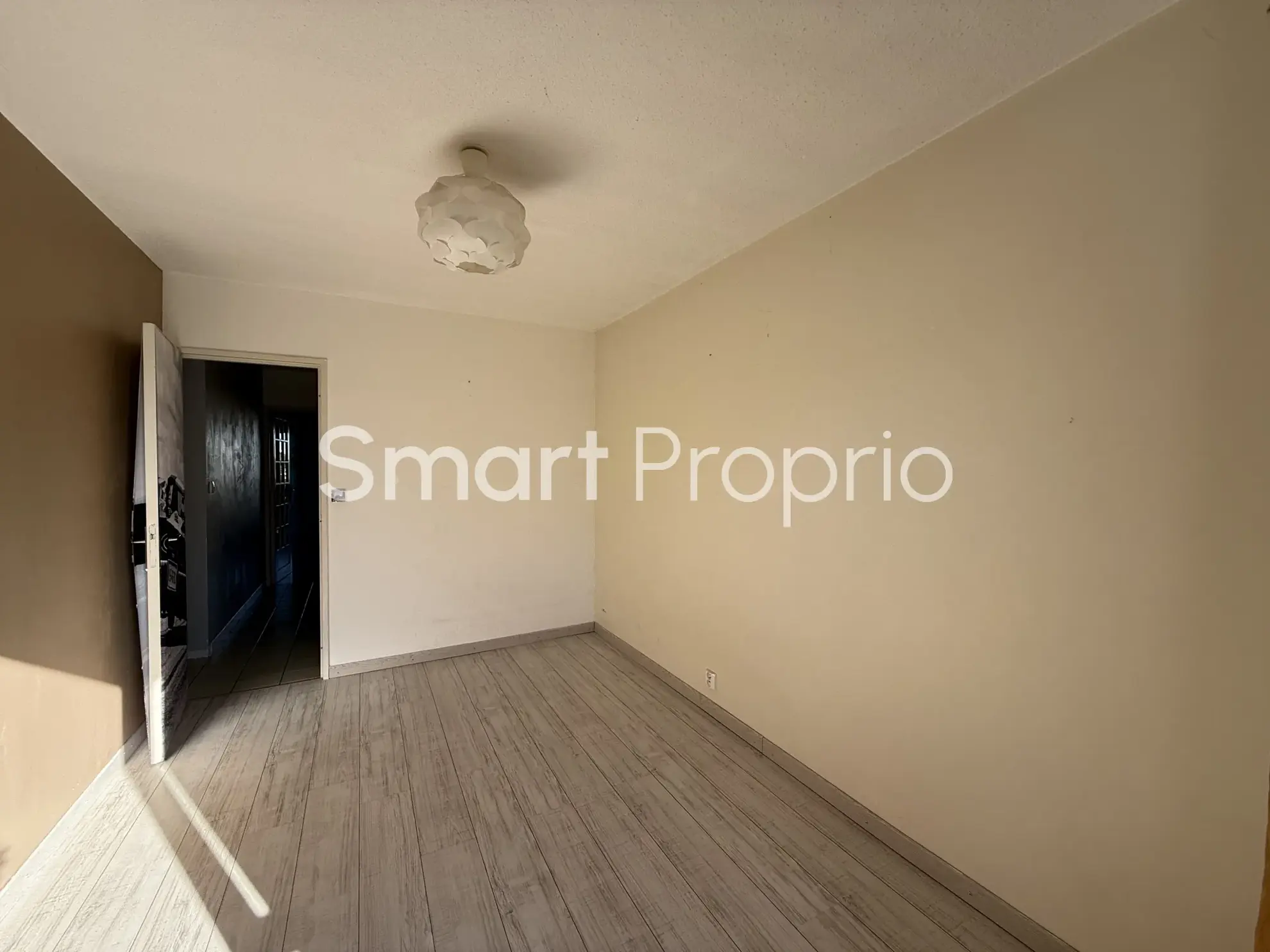 Appartement traversant de 82 m² avec balcon à Lormont 