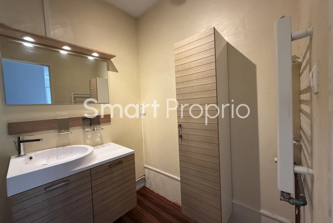 Appartement traversant de 82 m² avec balcon à Lormont 