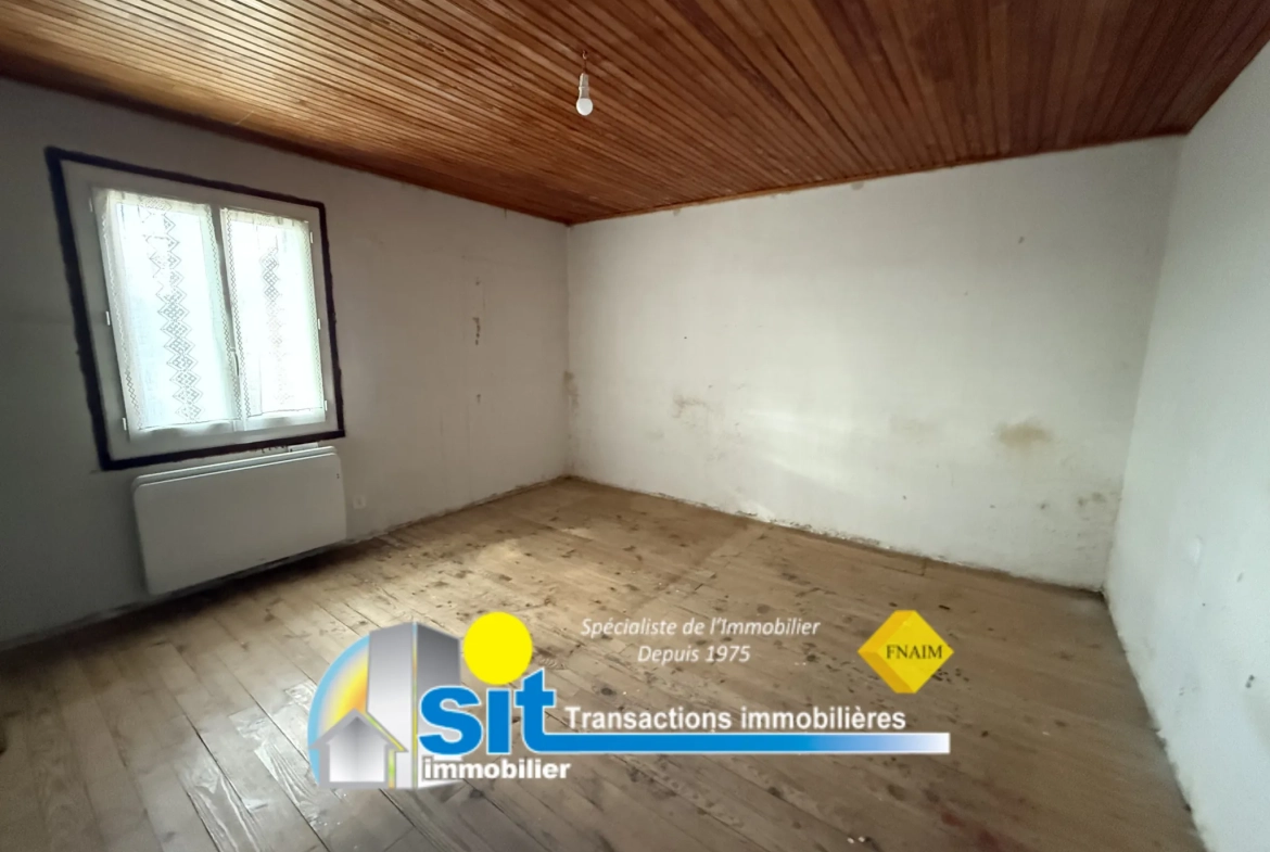 Ferme à rénover à Vernioz - 82 m², terrain 1519 m², proche Vienne 