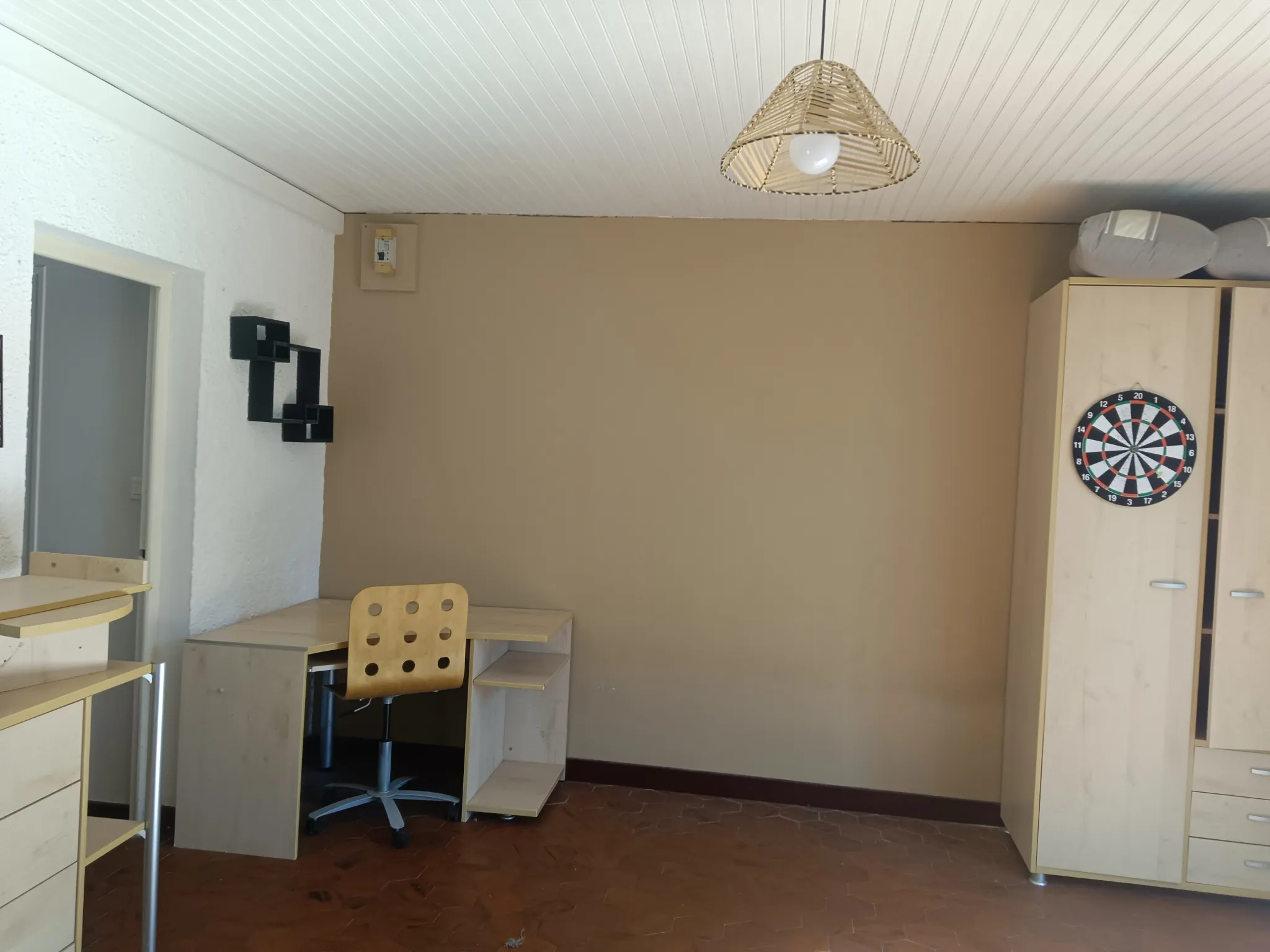 Maison familiale avec studio indépendant et potentiel de division à Tulle 