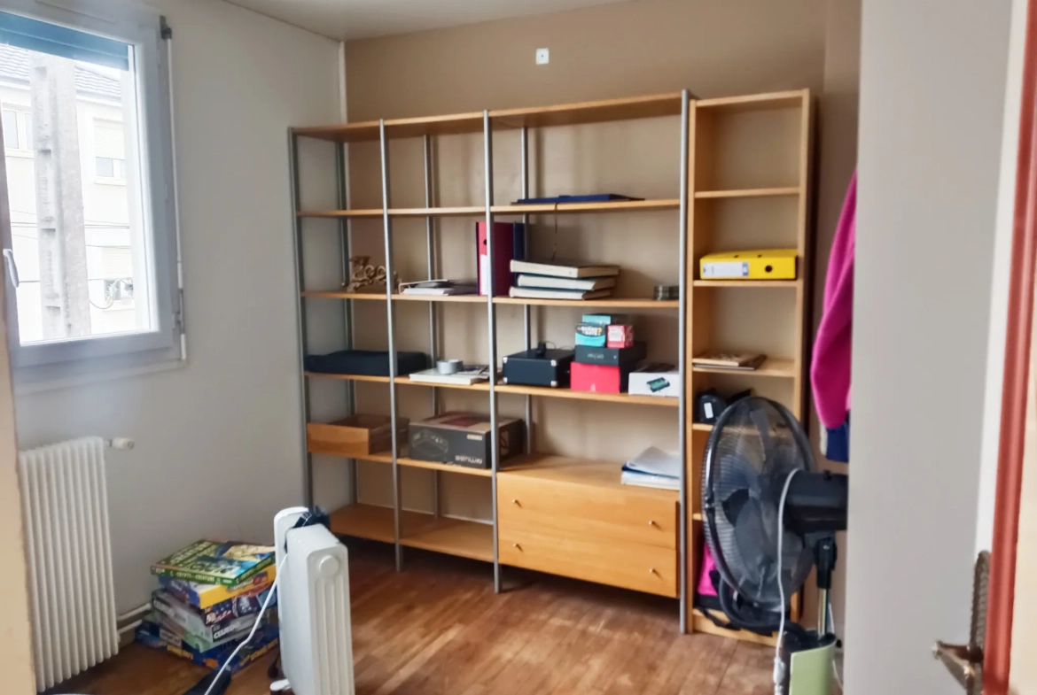Maison familiale avec studio indépendant et potentiel de division à Tulle 