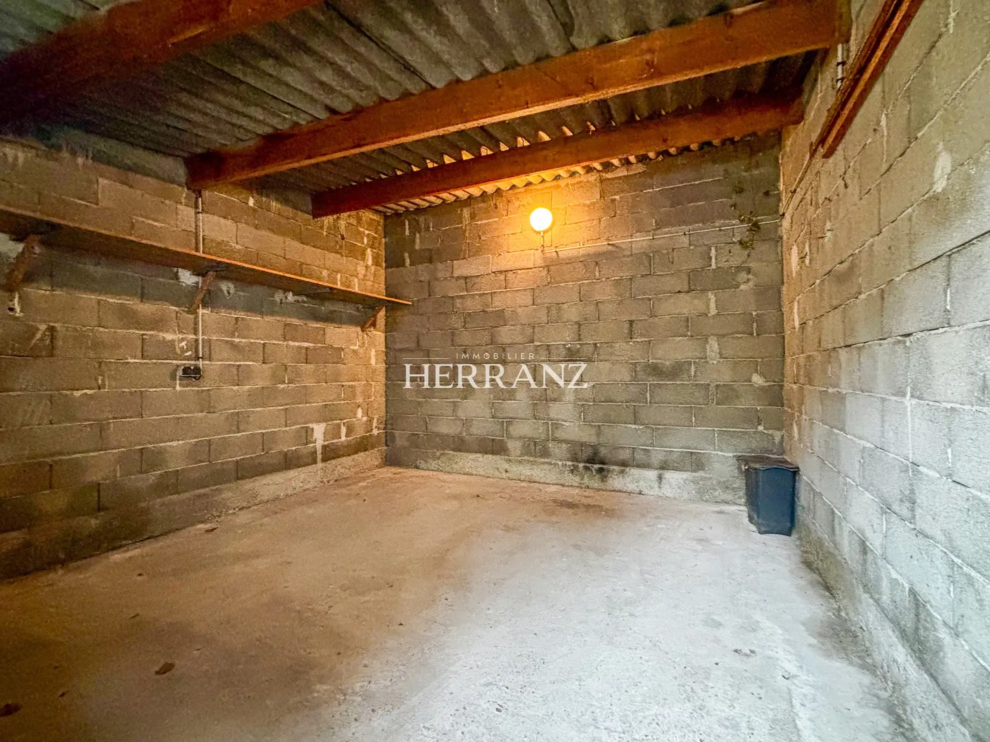Charmante maison de plain-pied de 38 m2 à Libourne avec garage et stationnement 