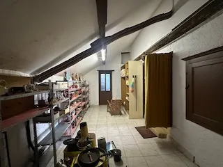 Maison de campagne de 175 m² avec dépendances à Briant (71110) 