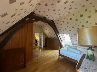Maison de campagne de 175 m² avec dépendances à Briant (71110) 