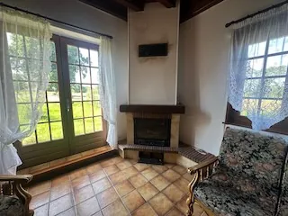 Maison de campagne de 175 m² avec dépendances à Briant (71110) 