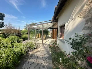 Maison de campagne de 175 m² avec dépendances à Briant (71110) 