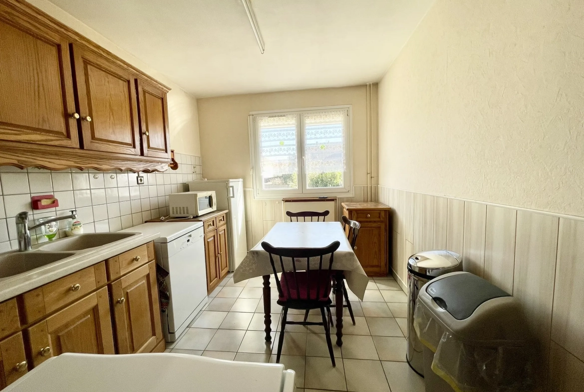 Maison à rénover de 90 m² avec jardin et garage à Mondelange 