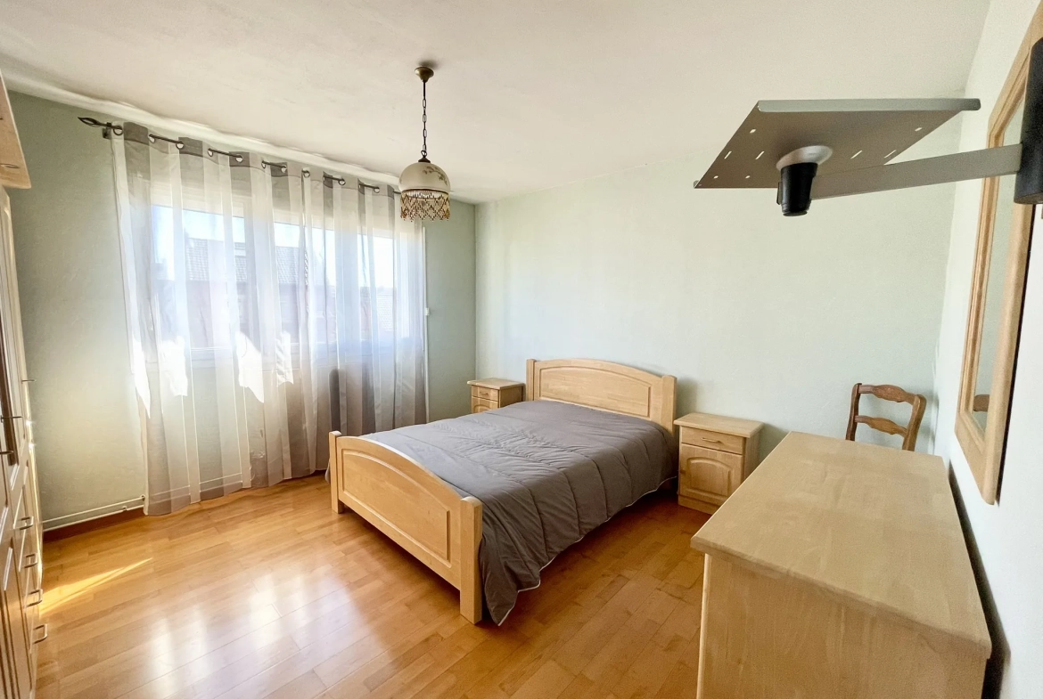 Maison à rénover de 90 m² avec jardin et garage à Mondelange 