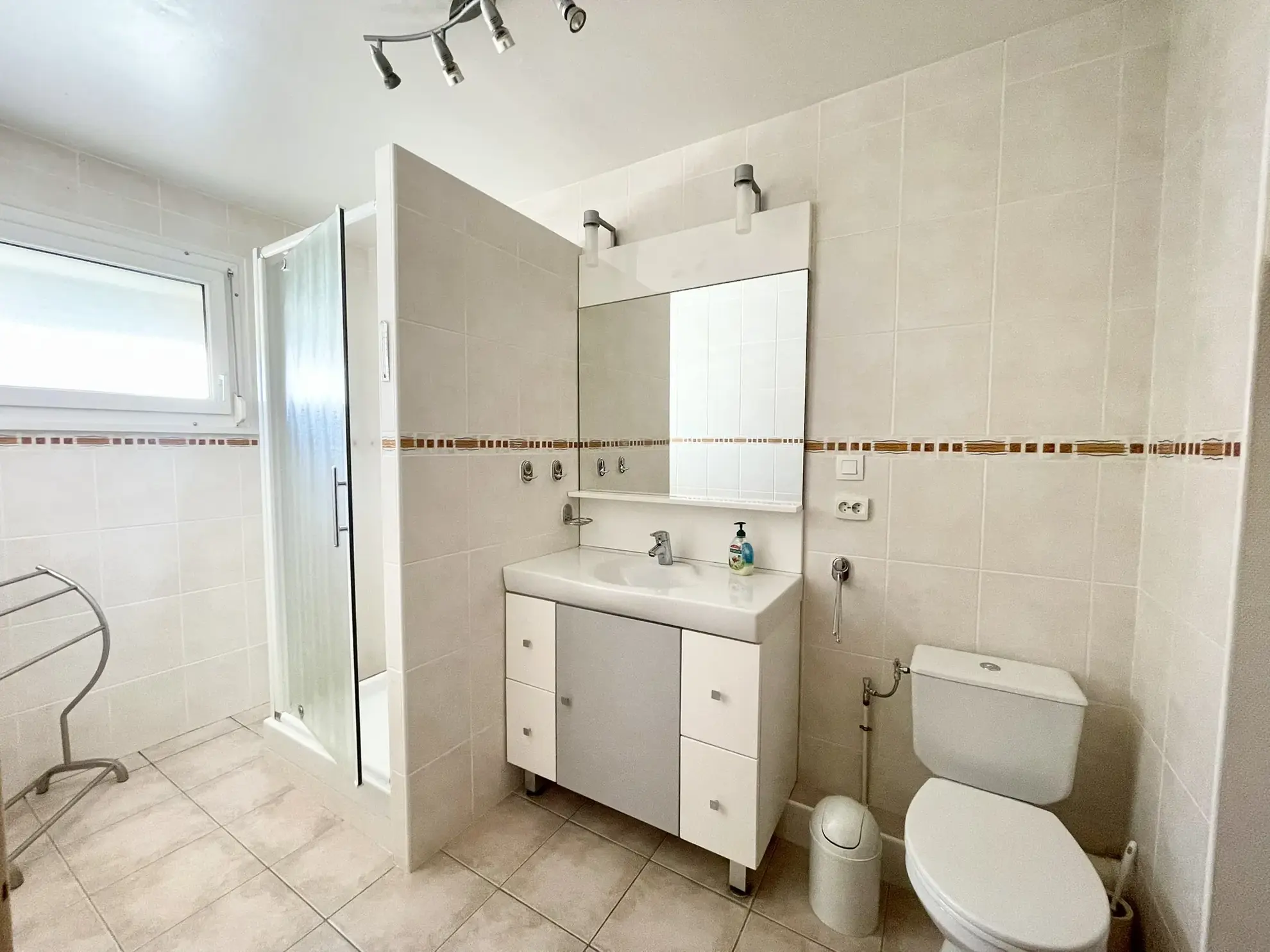 Maison à rénover de 90 m² avec jardin et garage à Mondelange 