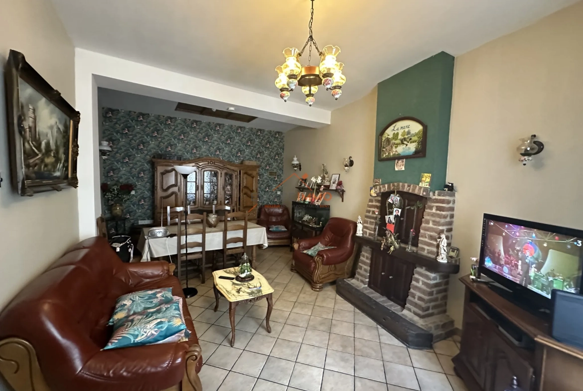 Maison à rénover avec 4 chambres au centre d'Anzin - Opportunité d'investissement 