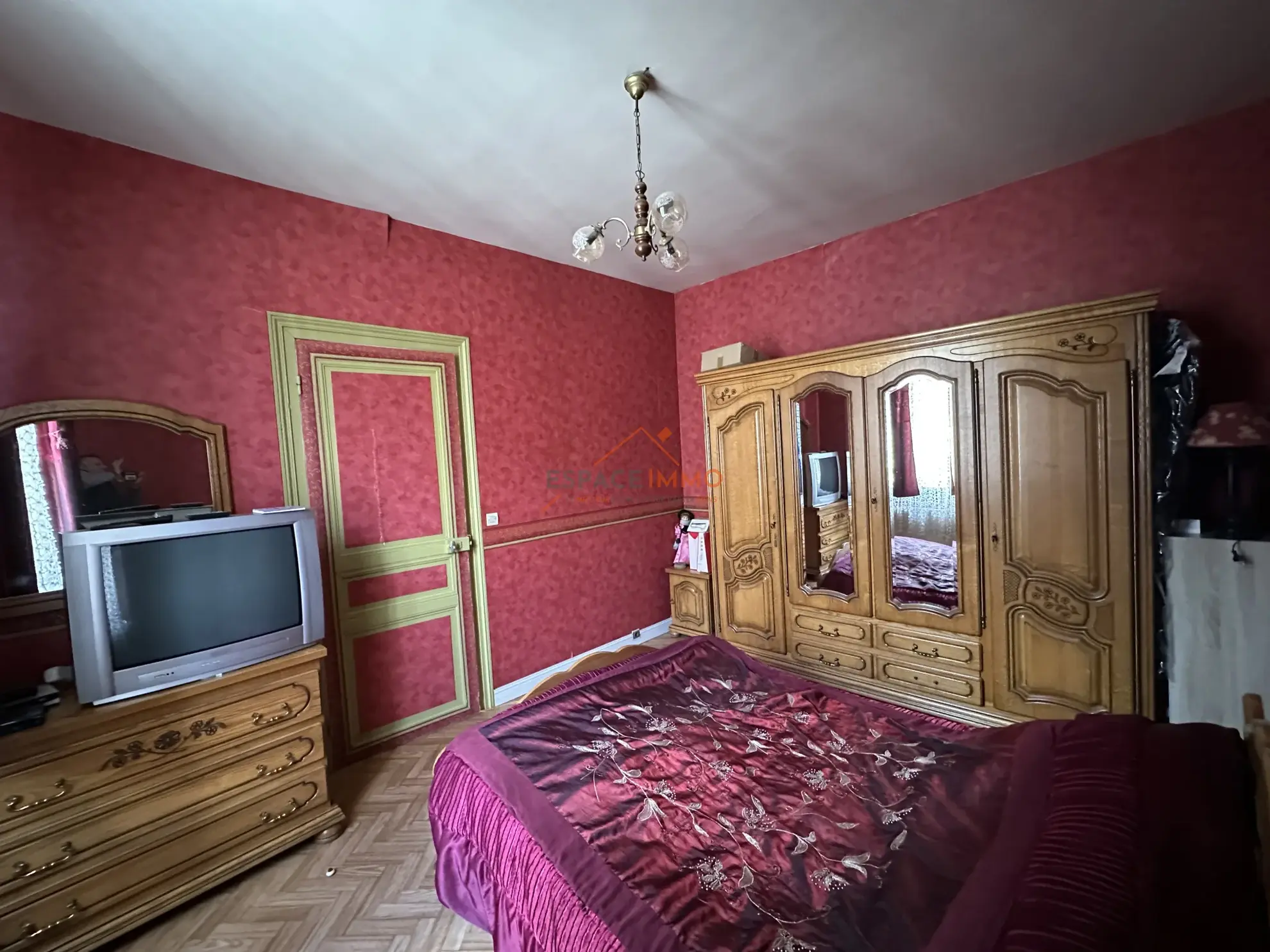 Maison à rénover avec 4 chambres au centre d'Anzin - Opportunité d'investissement 
