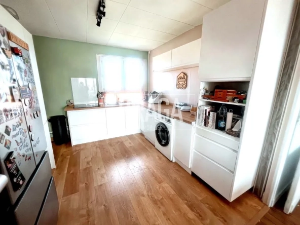 Appartement lumineux à vendre à Outreau, 2 chambres, parking et caves