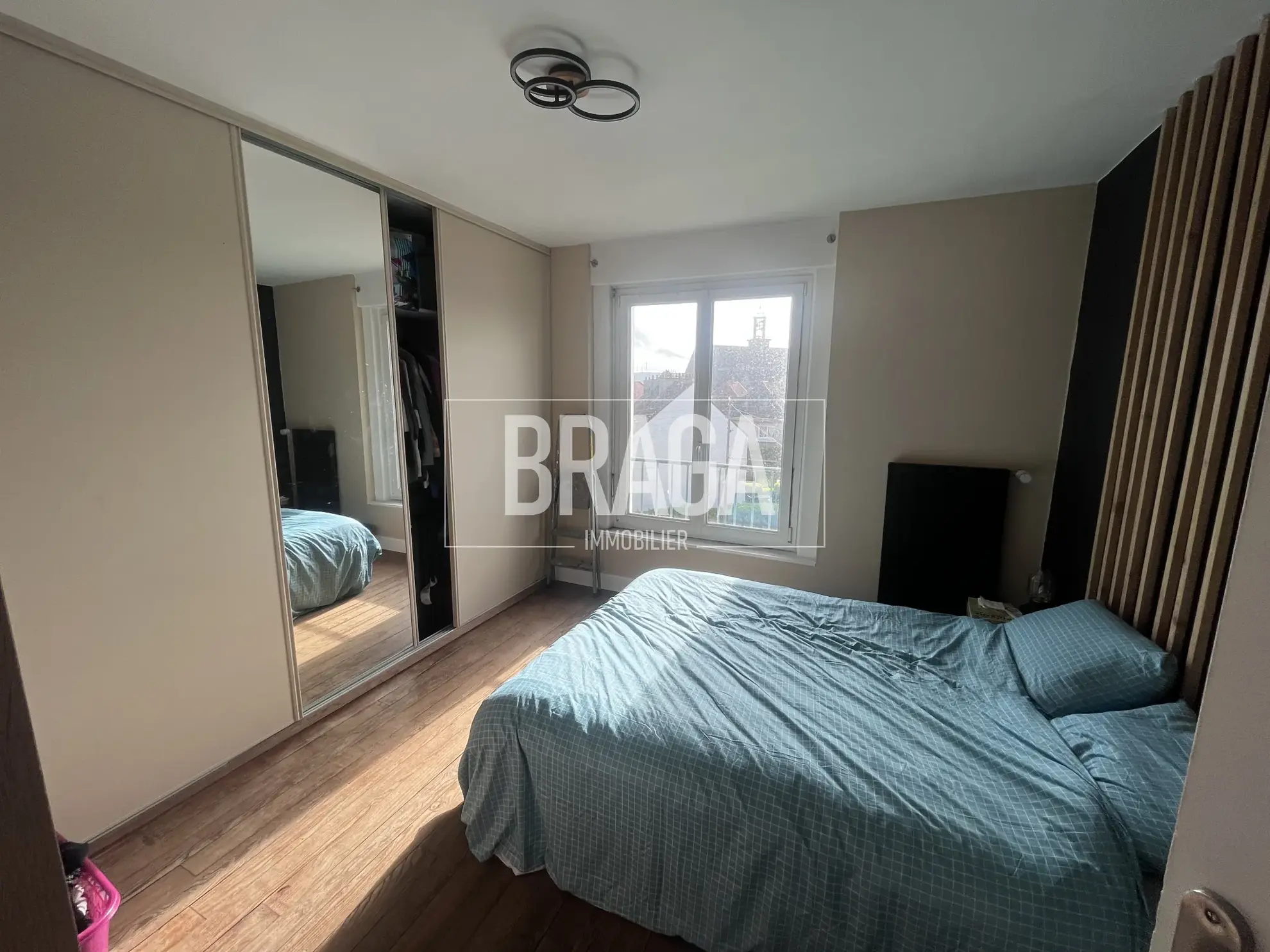 Appartement lumineux à vendre à Outreau, 2 chambres, parking et caves 