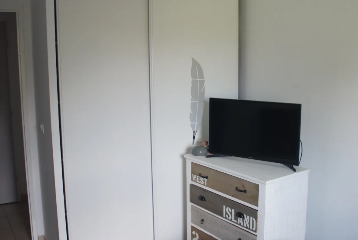 Appartement T3 à vendre à Blaye avec balcon et parking – Investissement idéal 
