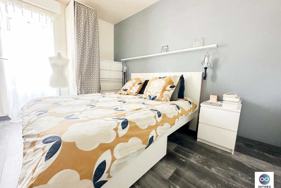 Appartement 4 pièces avec balcon et box à Sainte-Geneviève-des-Bois 