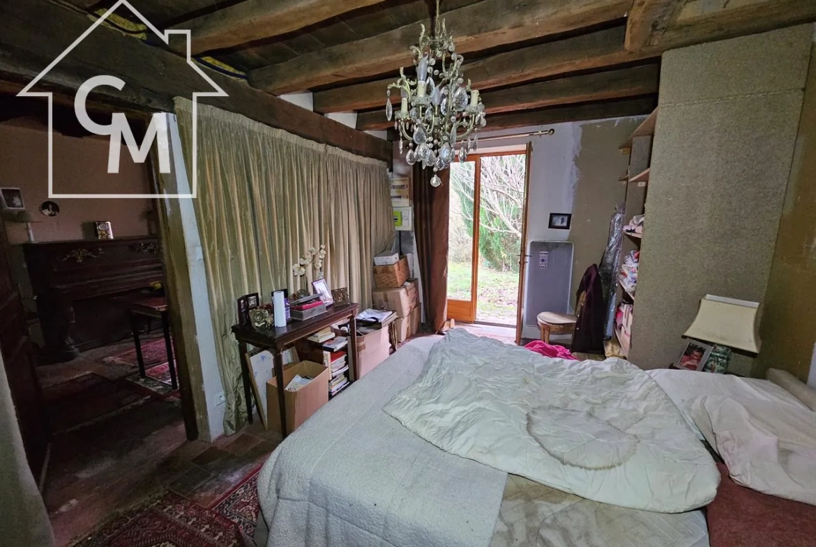 Maison avec jardin, dépendances et garage à Bannegon 