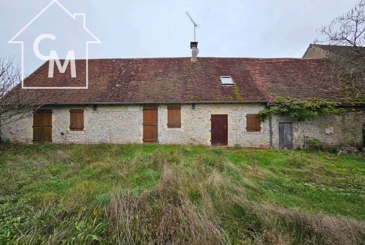 Maison avec jardin, dépendances et garage à Bannegon 
