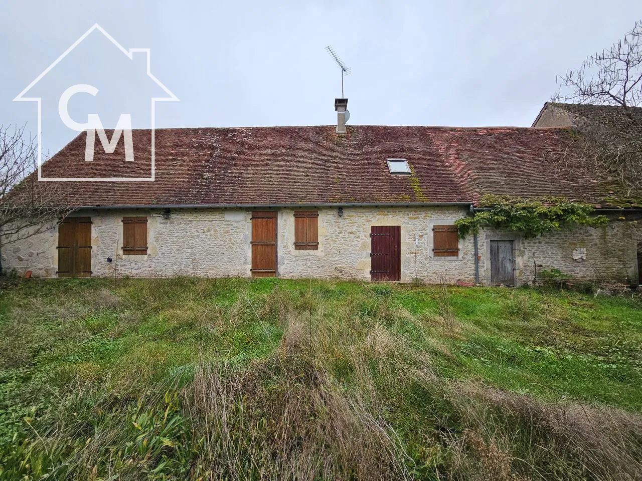 Maison avec jardin, dépendances et garage à Bannegon 