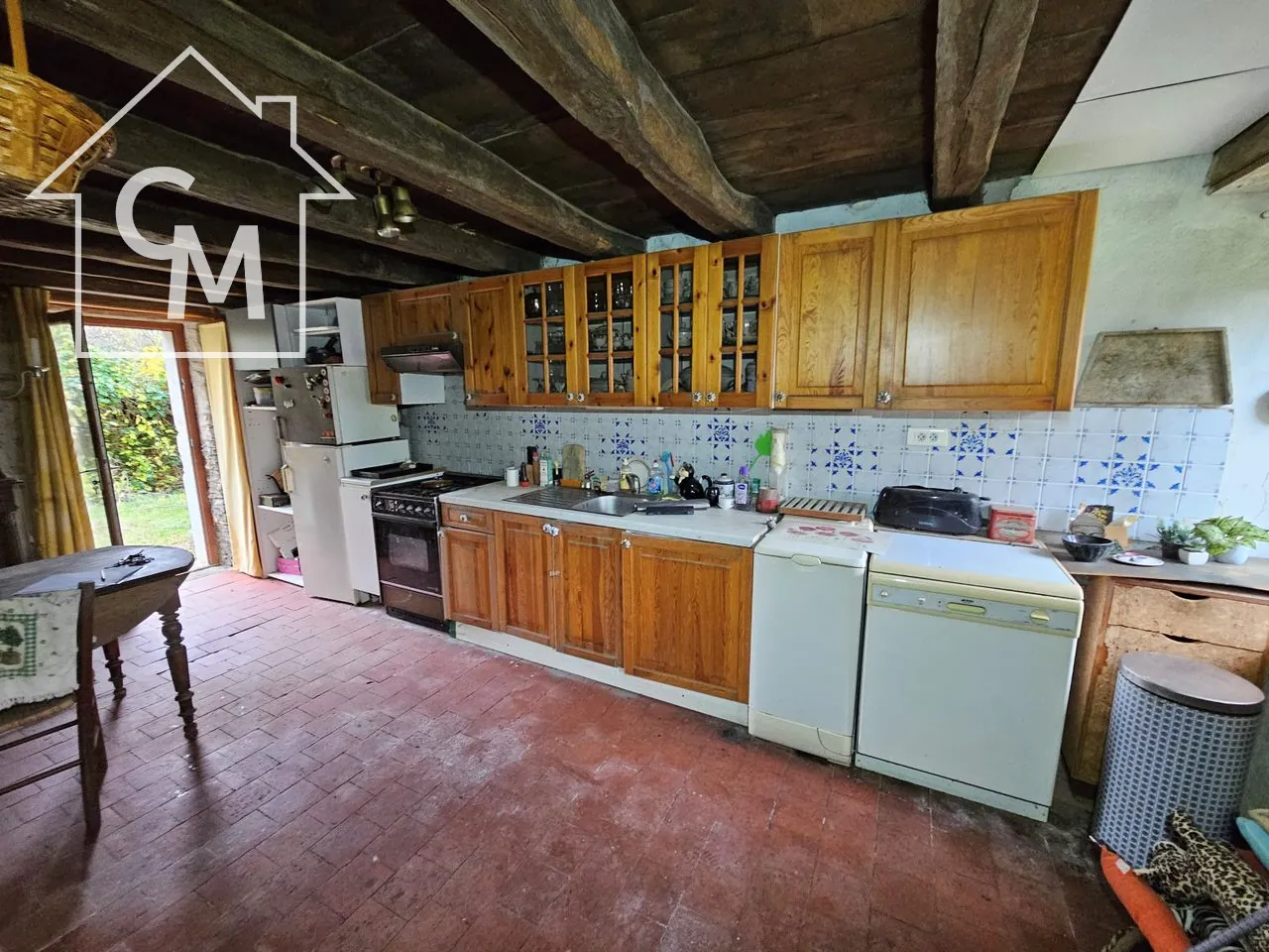 Maison avec jardin, dépendances et garage à Bannegon 