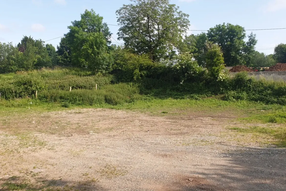 Terrain à bâtir à Druelle avec vue panoramique, idéal pour votre projet immobilier 