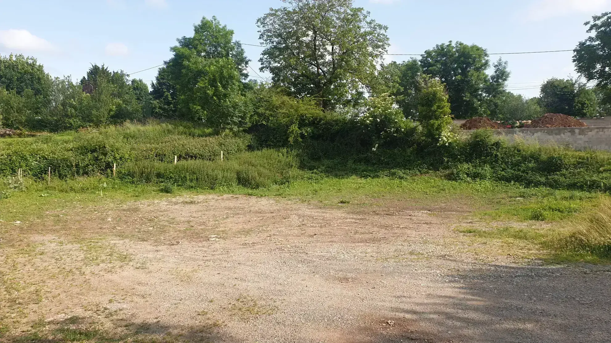 Terrain à bâtir à Druelle avec vue panoramique, idéal pour votre projet immobilier 