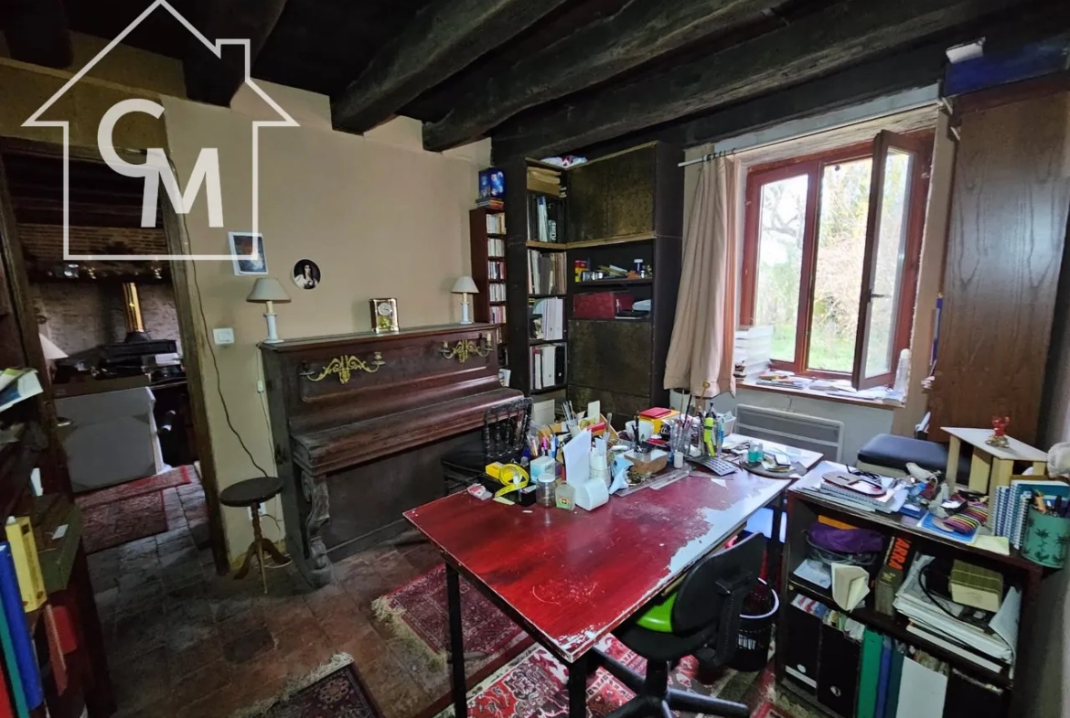 Maison avec jardin, dépendances et garage à Bannegon 